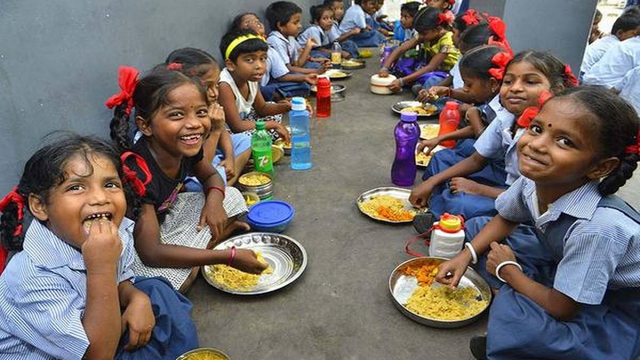Challenges in PM-POSHAN and Government School Enrolment